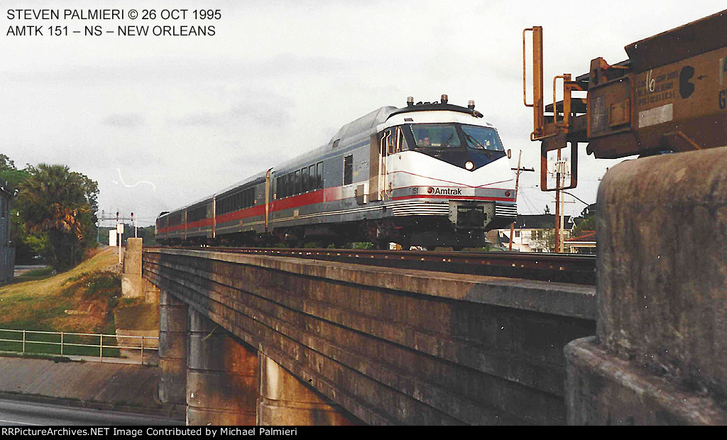 Amtrak RTL-II 151